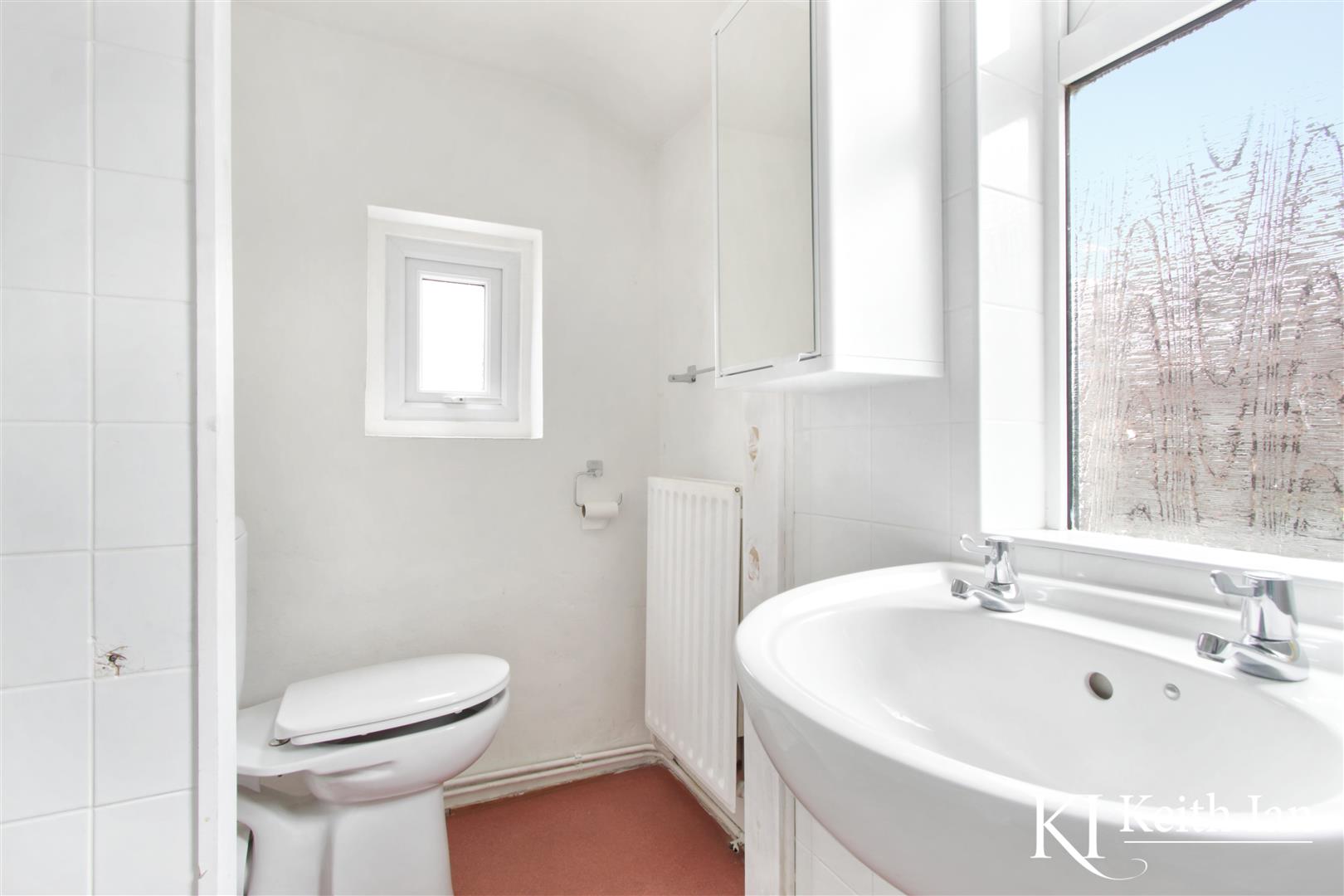 Windmill Lane, Cheshunt Keith Ian